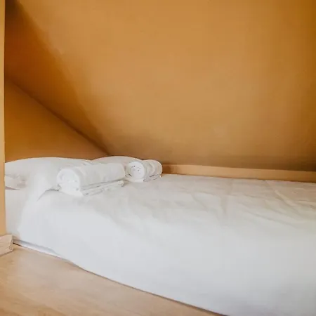 Cozy River View Apartment Lisbon